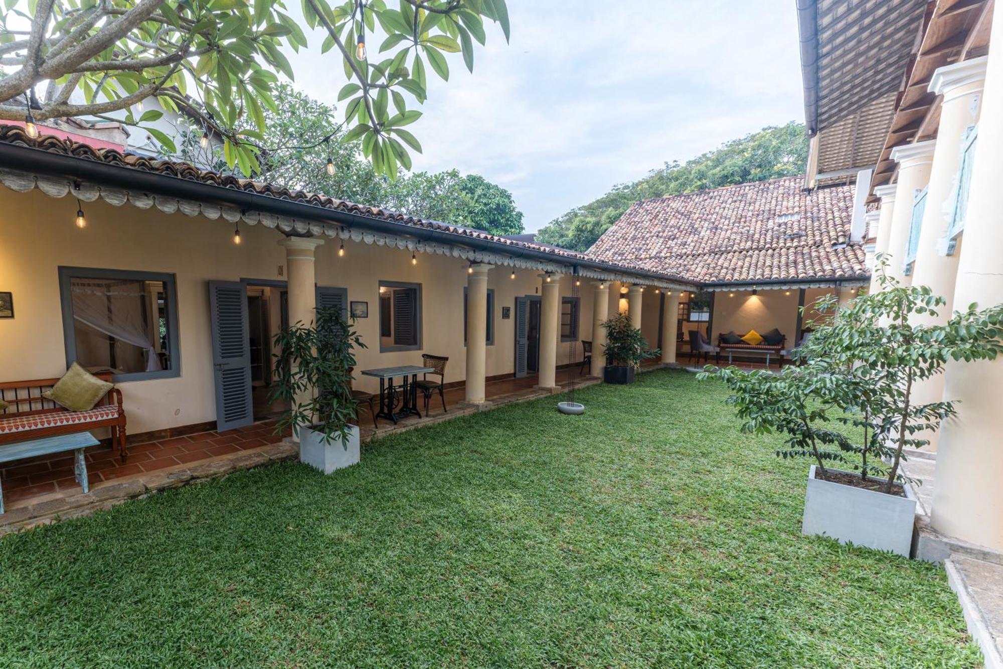 The Dutch Bungalow Galle Kültér fotó